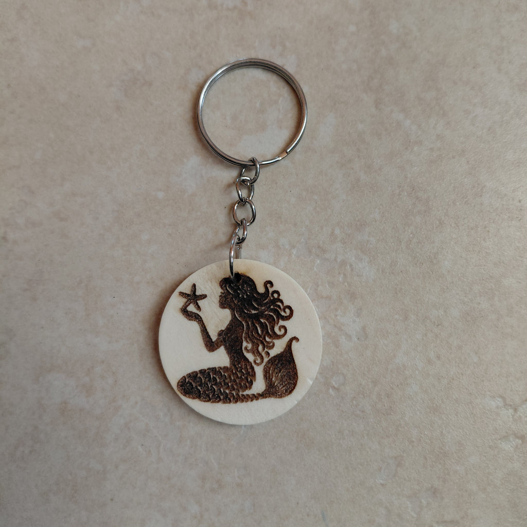 Llavero de madera grabado láser Sirena