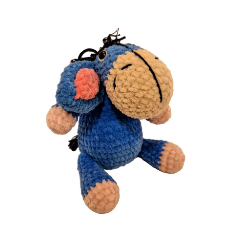 Amigurumi hecho a mano (Igor, burrito Winnie the Pooh)