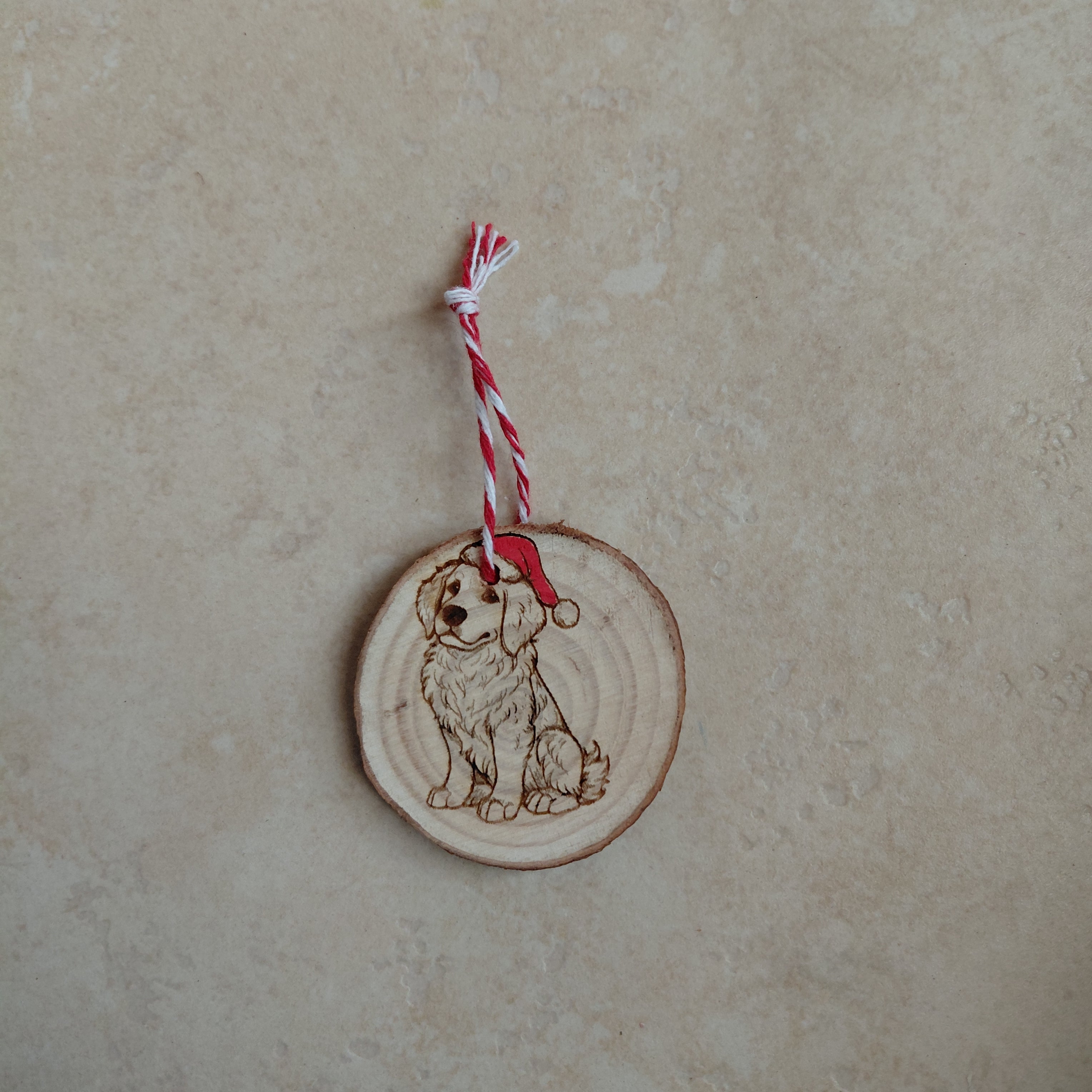 Colgante navideño Perro grabado con láser