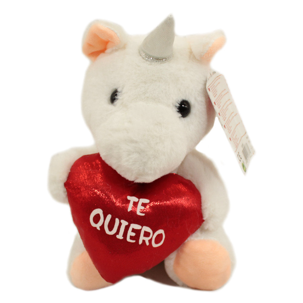 Adorable unicornio blanco de peluche con corazoncito en las patas, ideal para regalar a tu media naranja. san valentin ideas regalo