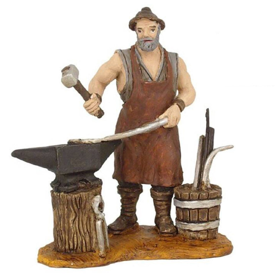 Figura de Herrero 8cm Oliver Durexina

Figura de resina plástica, resistente
Pintada a mano
Medidas: 8cm apx
Perfecta para colocar en el belén navideño