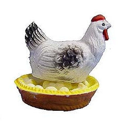 Gallina covando huevos 3 cm navidad belen
