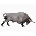 Figura de toro bravo gris cardeno embistiendo, regalo original amantes animales